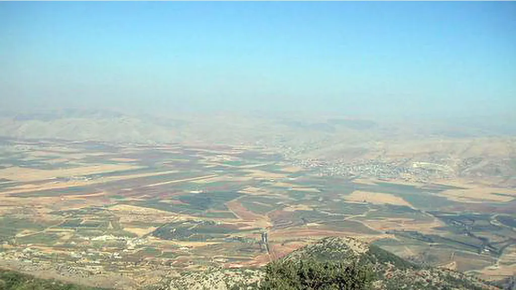 Beqaa valley view from AZ